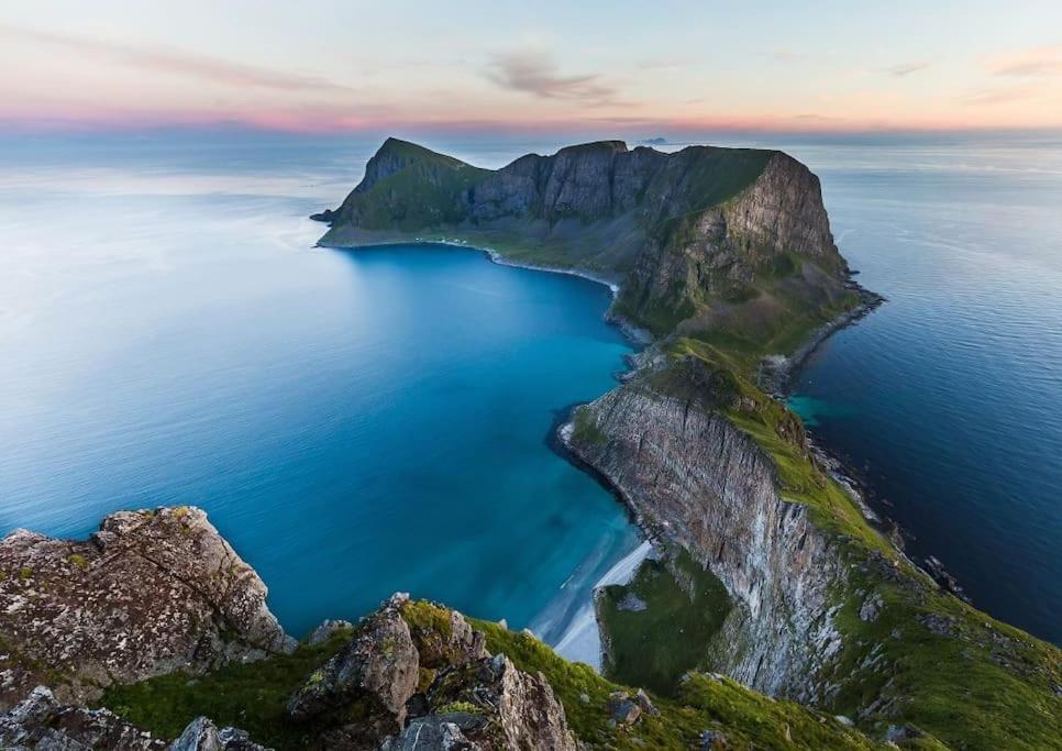 Ett Roms Leilighet Vestvagoy Gravdal  Екстер'єр фото
